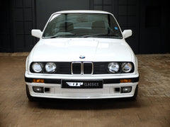 BMW E30 320i SE (1991)